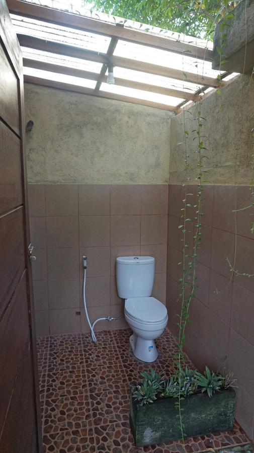 タンジュン Bale Jukung Bed & Breakfast エクステリア 写真